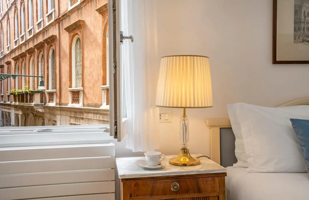 Hotel Casa Petrarca-1