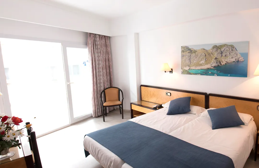 Hotel Voramar-1