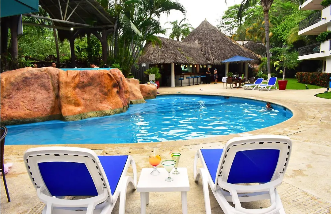 Hotel Casa Iguana Mismaloya-1
