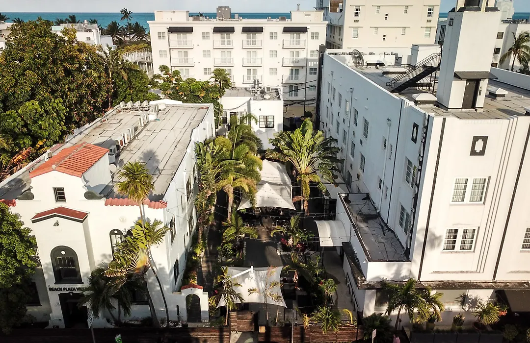 South Beach Plaza Hotel-1