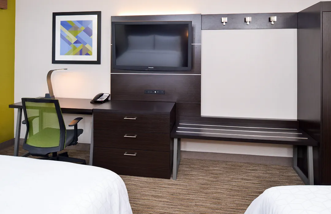 Holiday Inn Express Wixom By Ihg-1