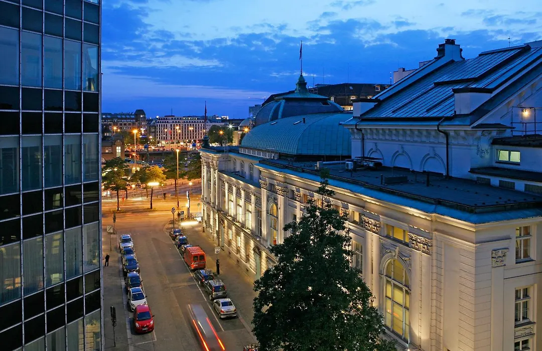 Vienna House Easy By Wyndham Hamburg Hauptbahnhof-1