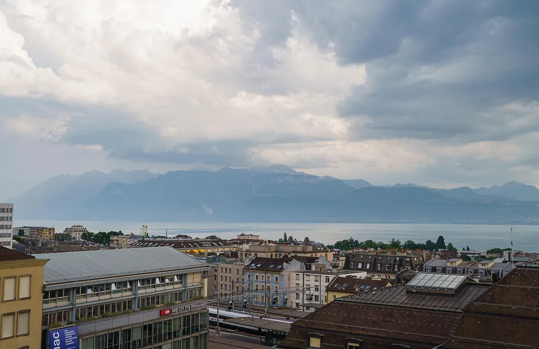 Continental Hotel Lausanne-1
