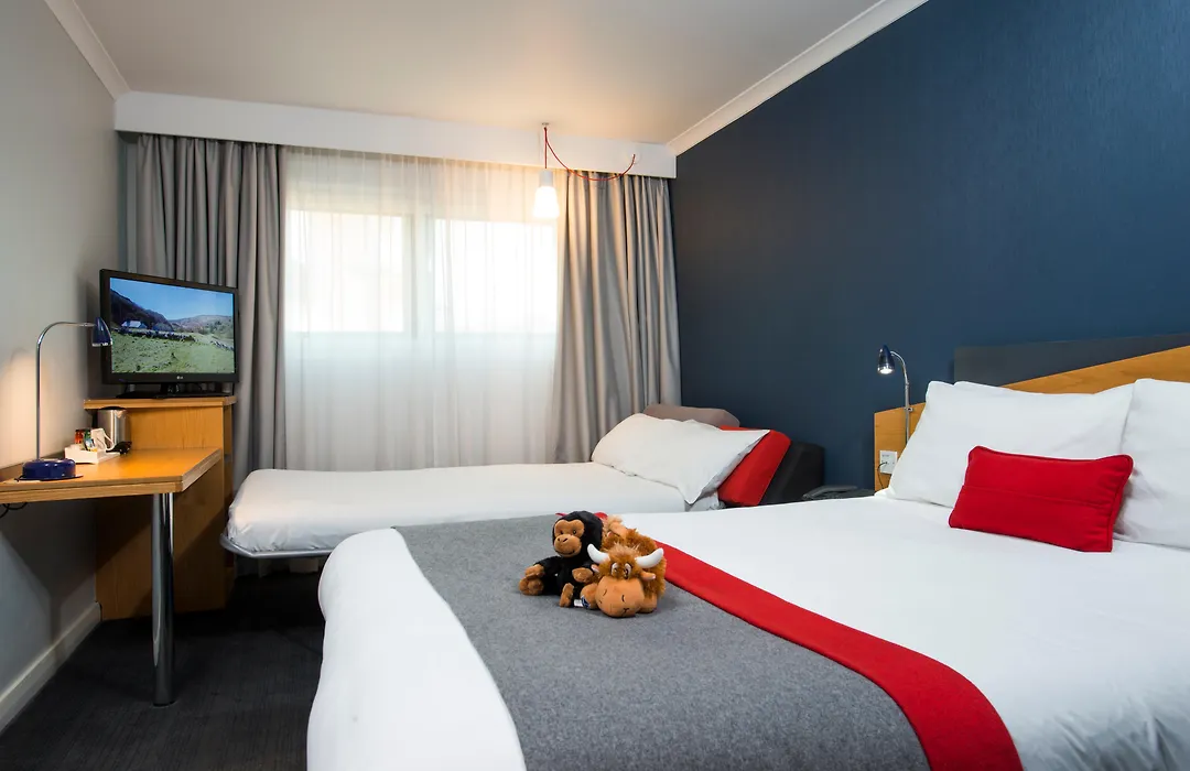Holiday Inn Express Newport By Ihg-1