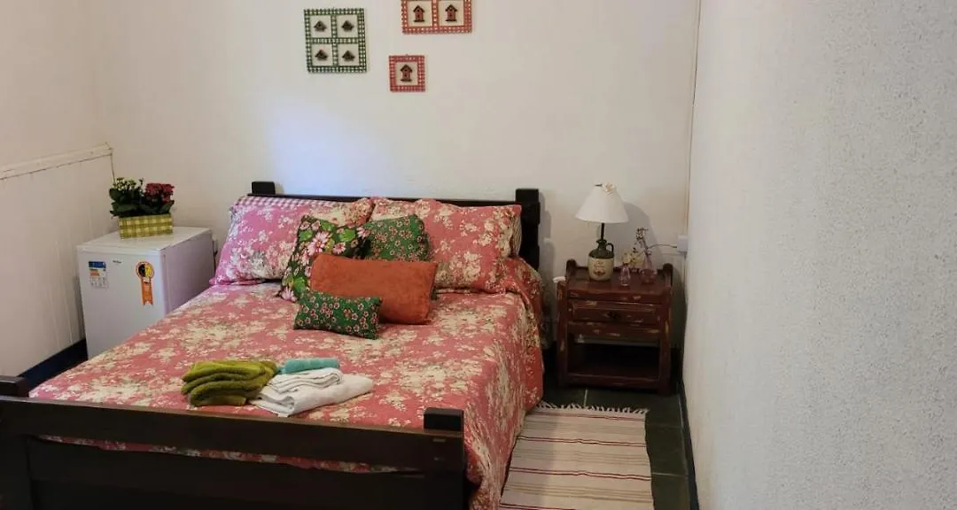 Pouso Donana Cama e Café-1