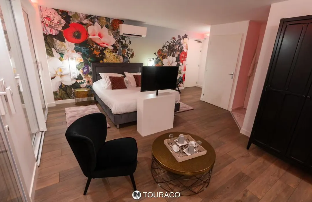 Inside Villars Les Dombes-1