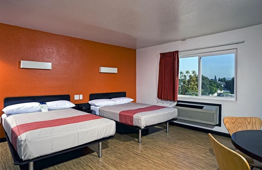 Motel 6-Costa Mesa, Ca - Newport Beach-1