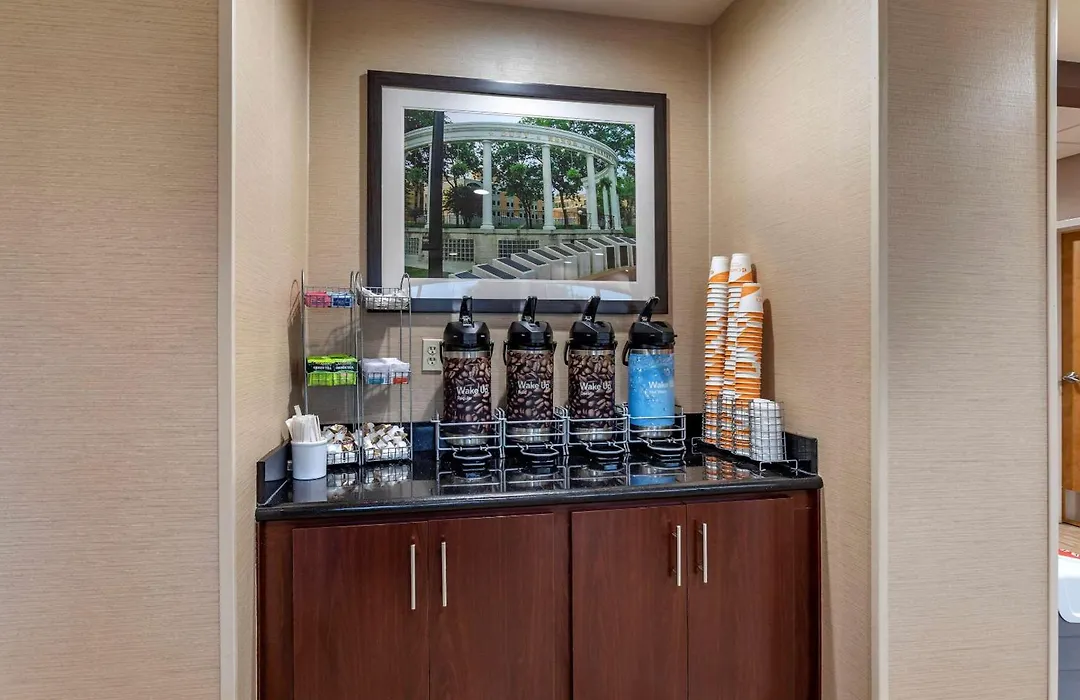 Comfort Suites Florence Shoals Area-1