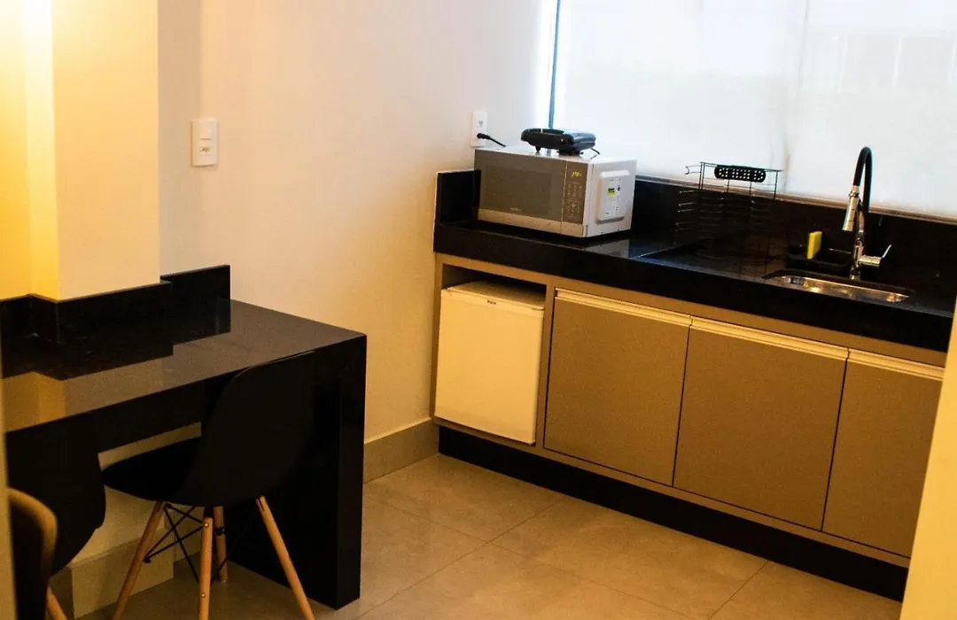 Escarpas Flats-1