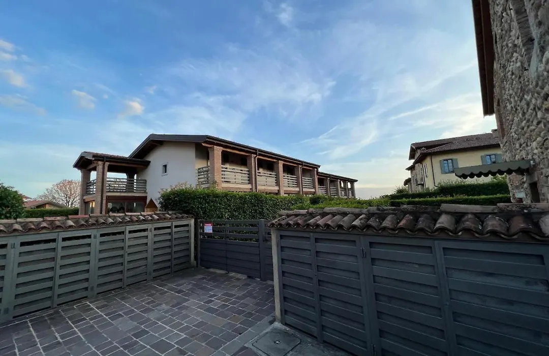 Bes Residence Bergamo Polaresco-1