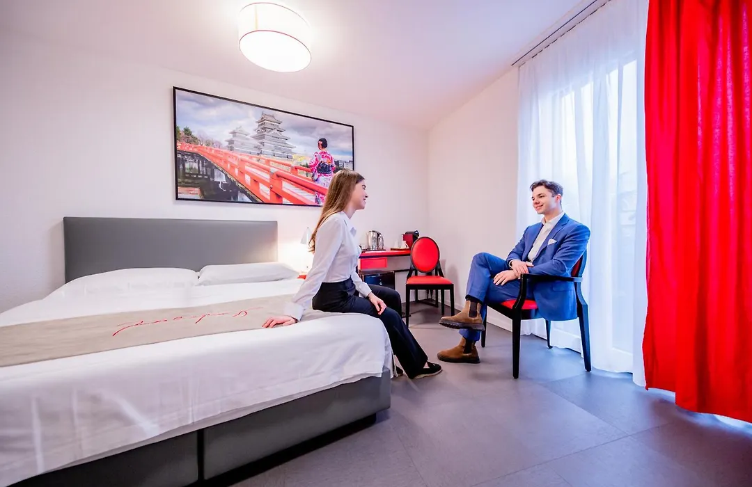 "The Freddie Mercury" Hotel-1