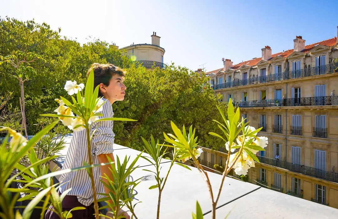 The People - Marseille-1