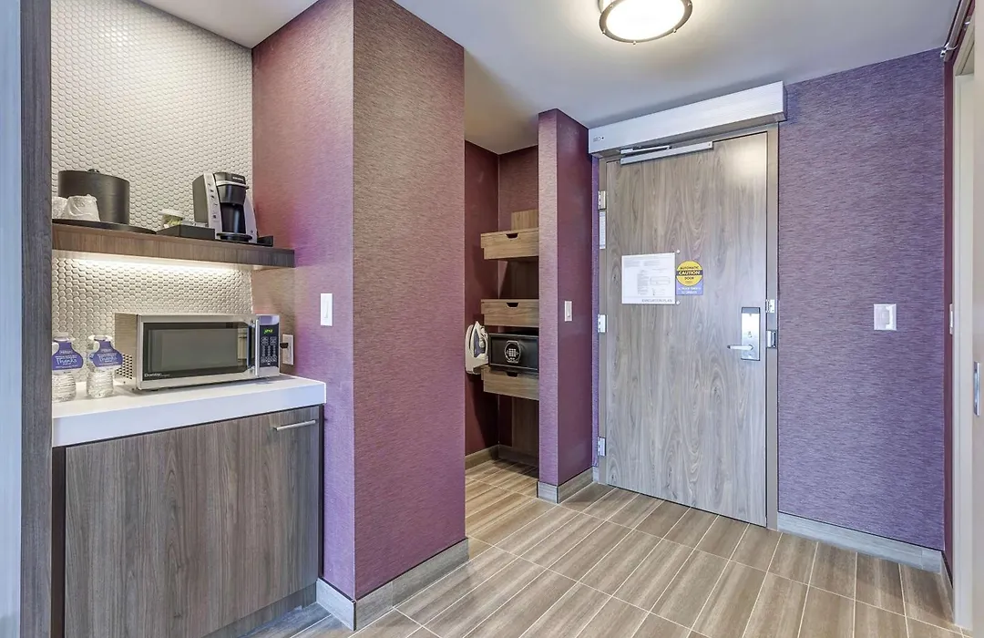 Hilton Garden Inn Toronto/Brampton West, Ontario, Canada-1