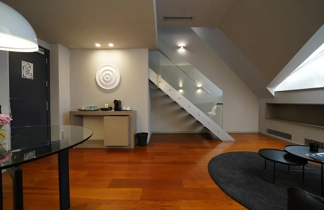 987 Design Prague Hotel-1