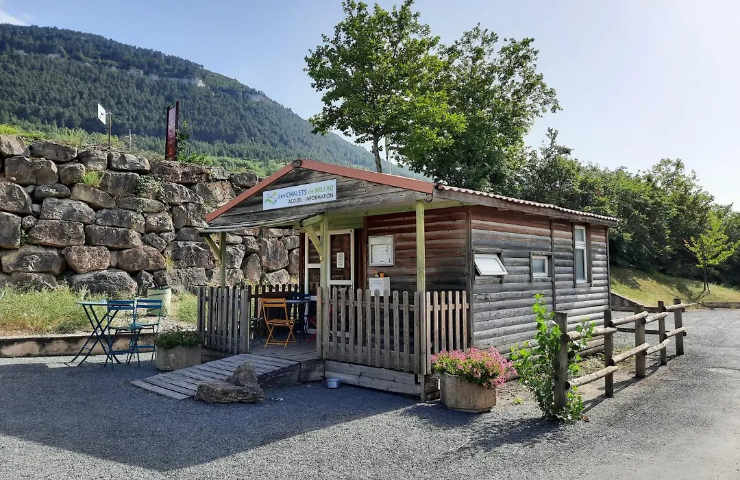 Résidence Les Chalets de Millau-1