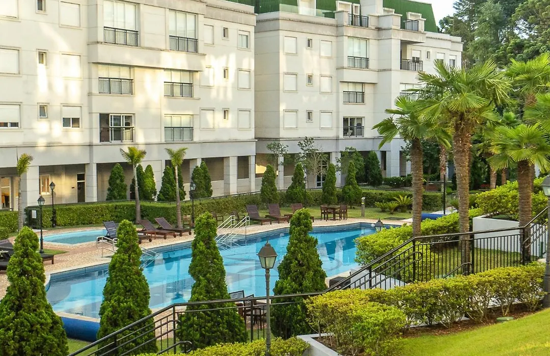 Campos do Jordão - Condomínio Luxuoso no centro - Le Premier-1
