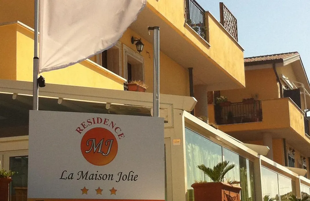 Hotel La Maison Jolie-1