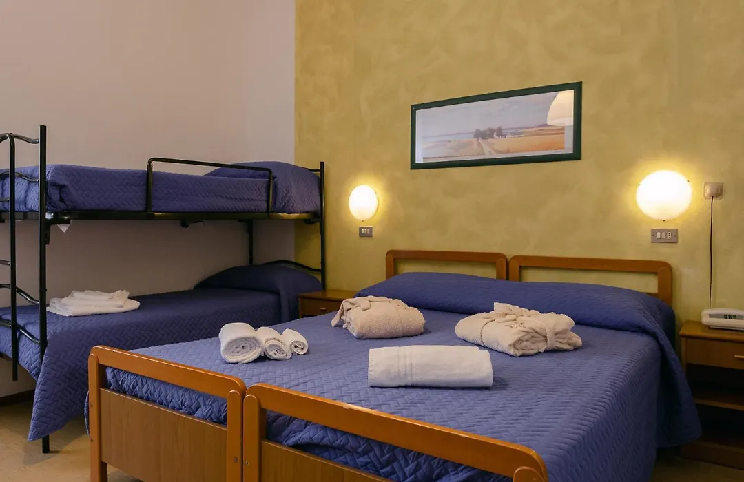 Hotel Pironi-1