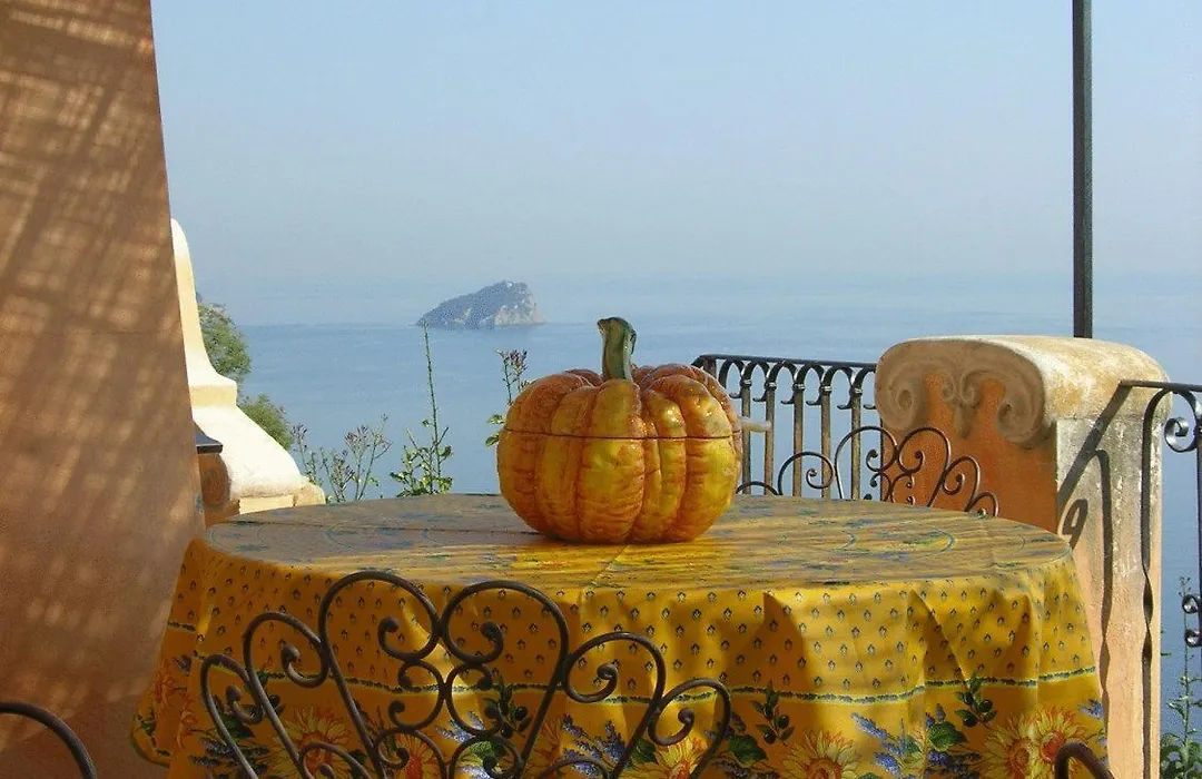 Paradiso Di Manù-1