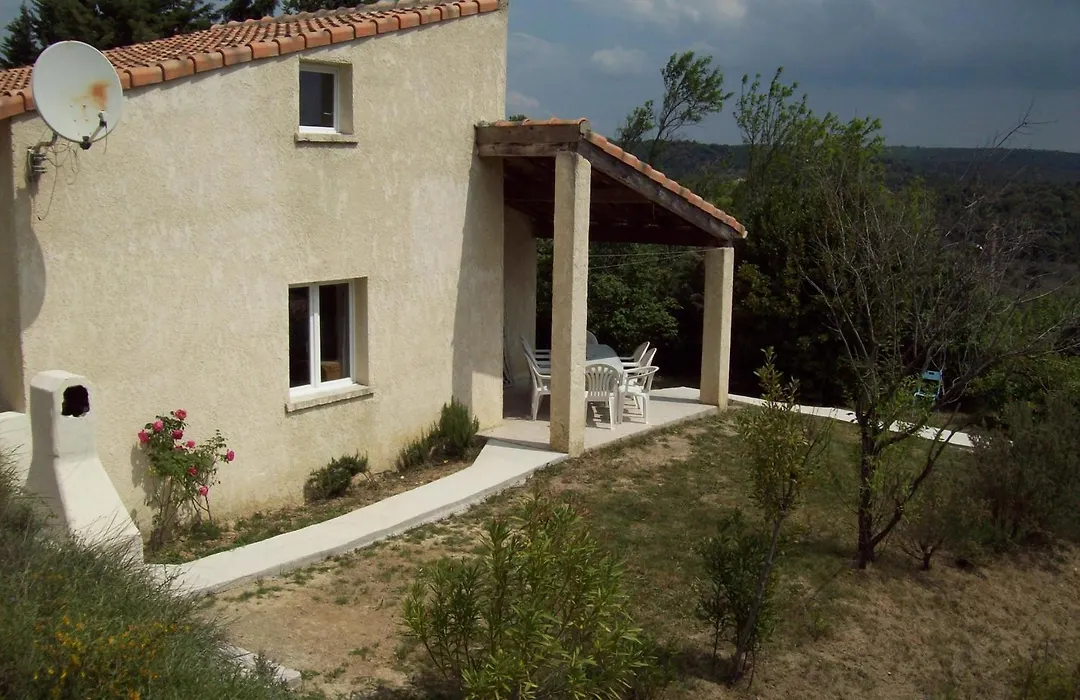Domaine La Fontaine Du Cade-1