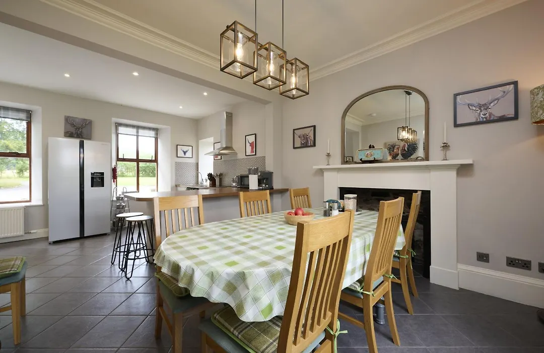 Dunaincroy Farmhouse-1