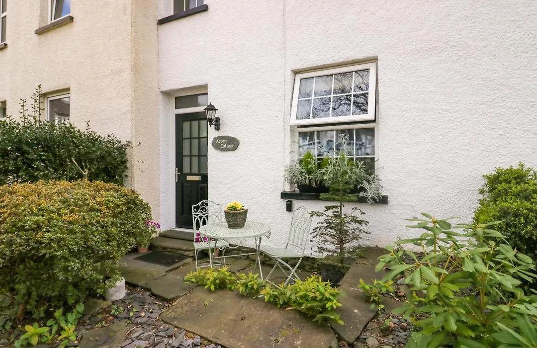 Acorn Cottage-1