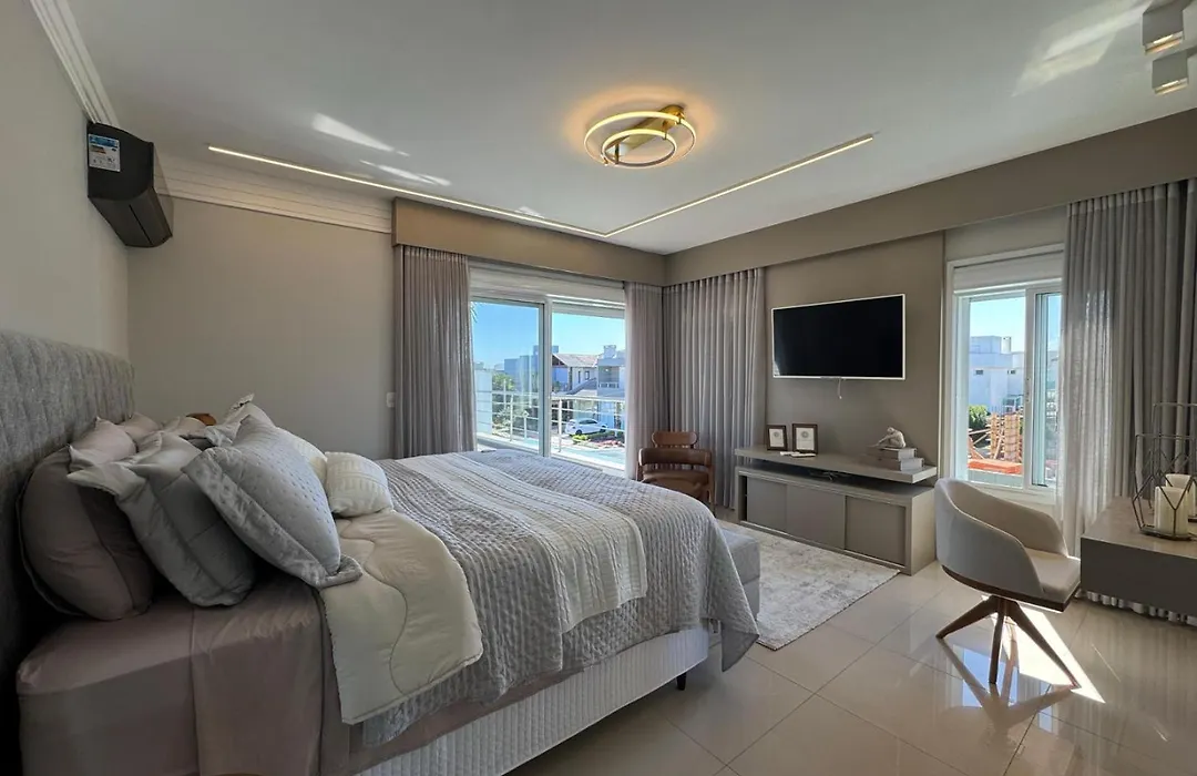 Casa Luxuosa No Condominio Condado De Capao-1