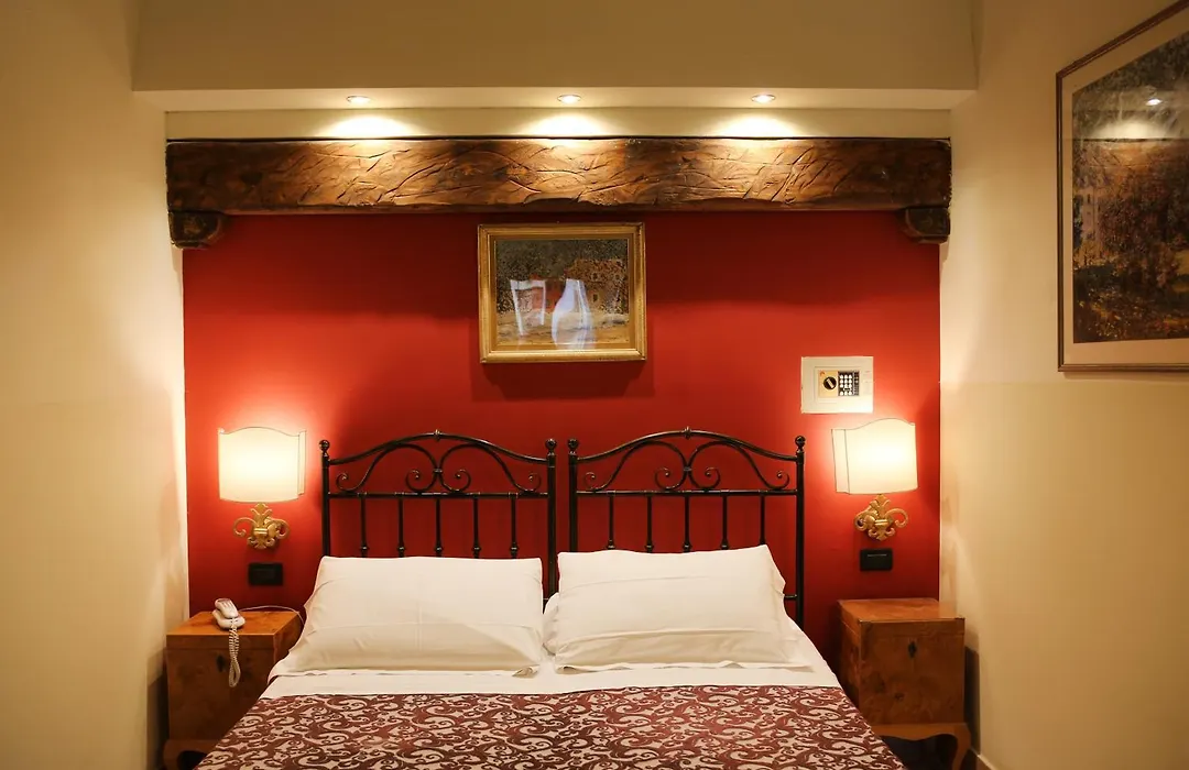Albergo Delle Drapperie-1