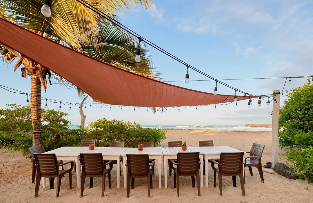 Hotel Isamar Galapagos Beachfront-1