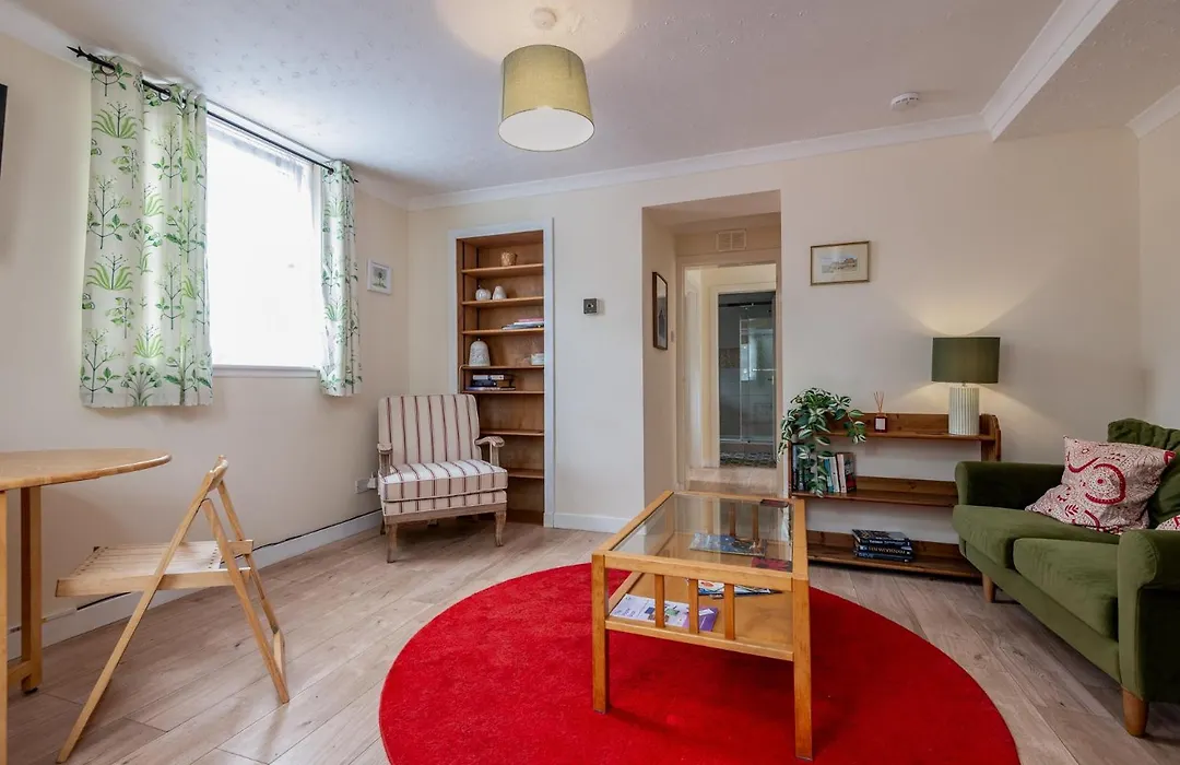 Kinnessburn Road Apartment - No 20-1