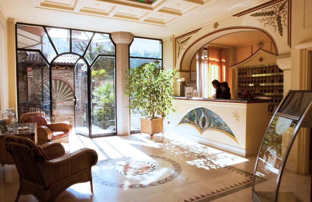 Hotel Milano Regency-1