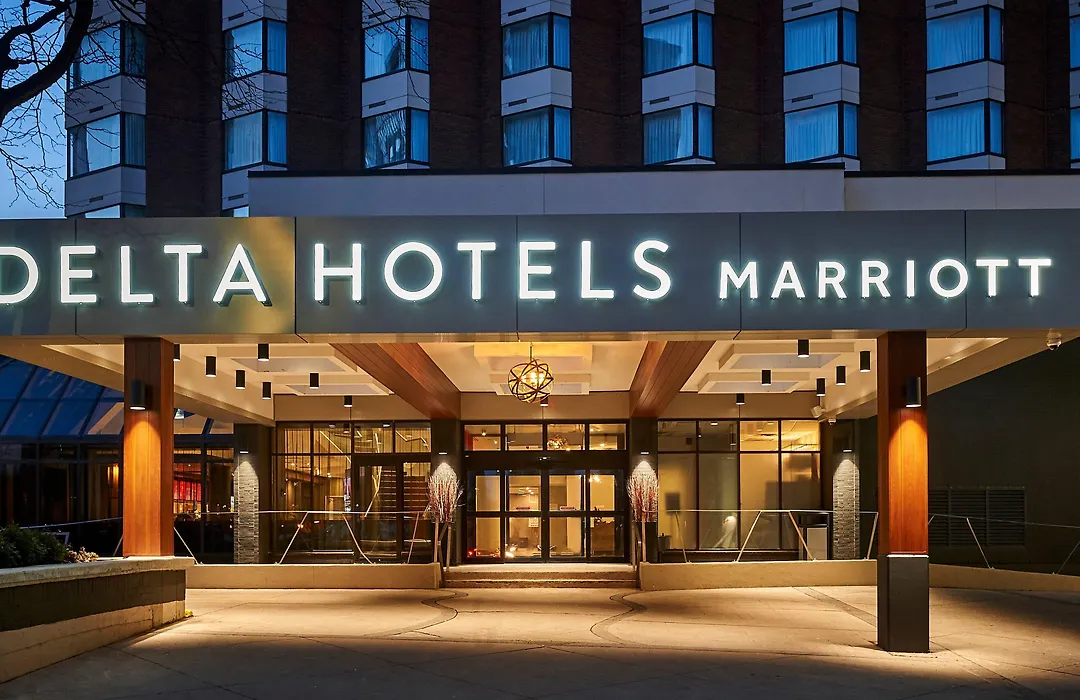 Delta Hotels By Marriott Toronto Mississauga-1