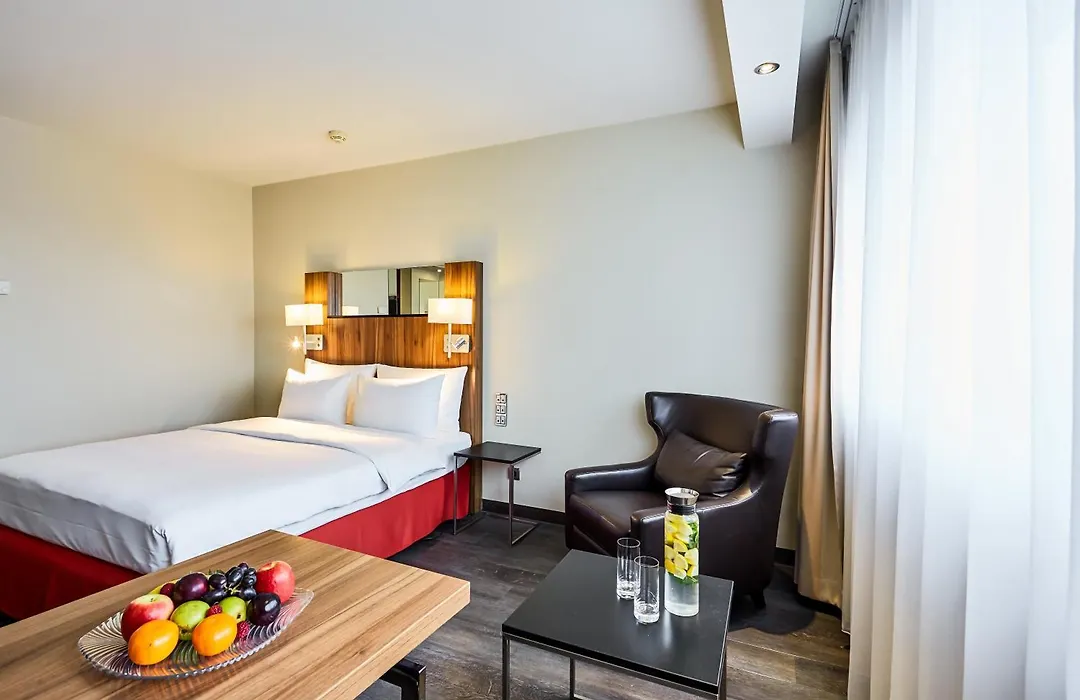 Radisson Blu Conference Hotel, Duesseldorf-1