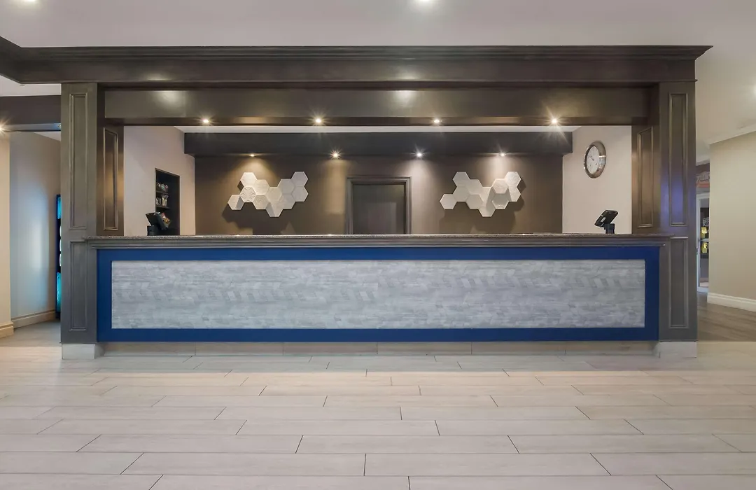 Best Western St Catharines Hotel & Conference Centre-1
