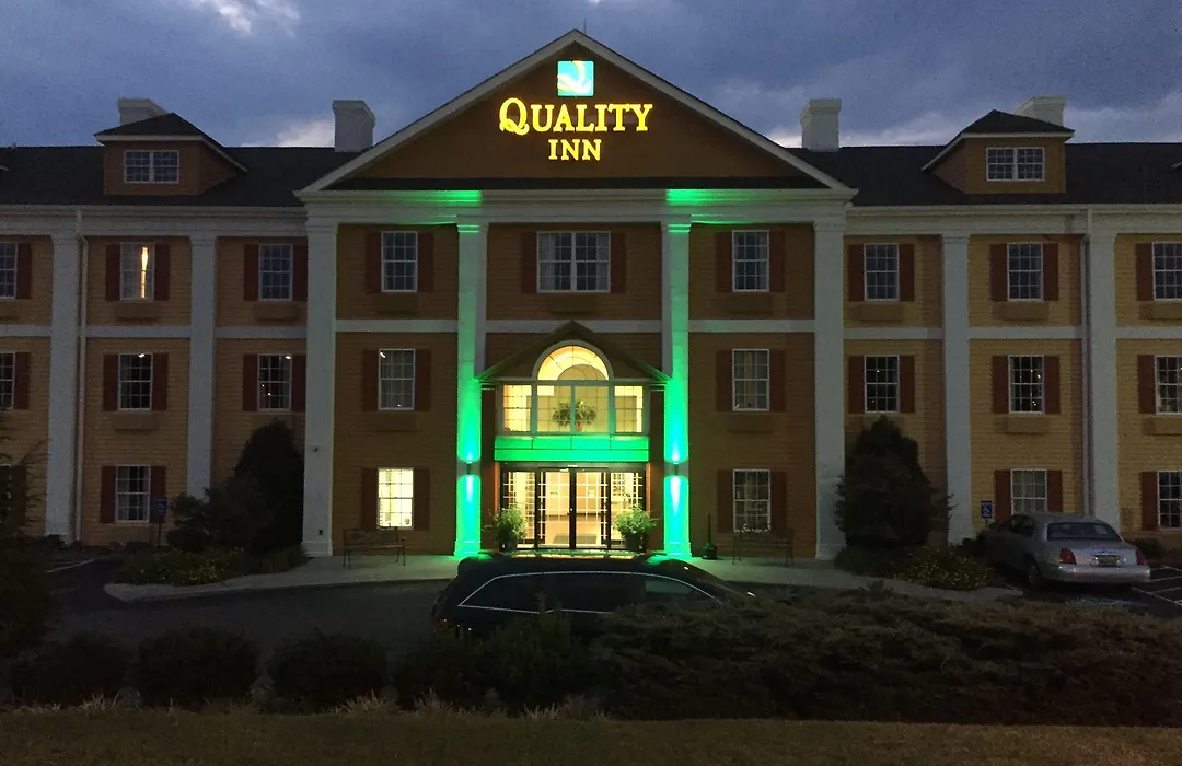 Quality Inn-1
