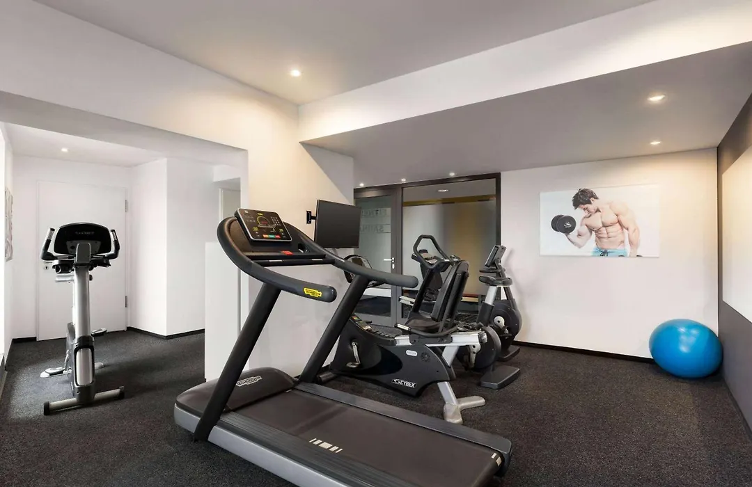 Vienna House Easy By Wyndham Airport Bucharest-1