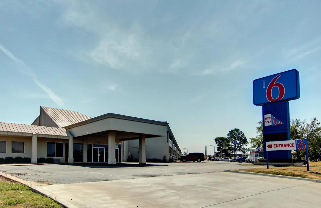Motel 6-Mount Pleasant, Tx-1
