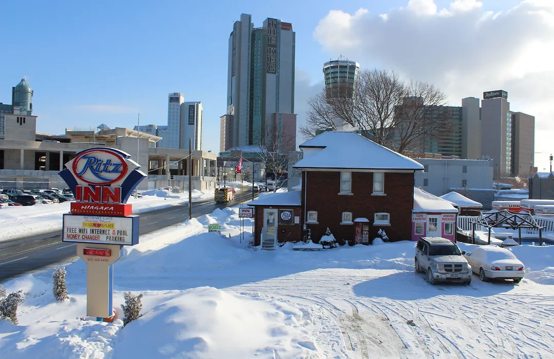 Ritz Inn Niagara-1