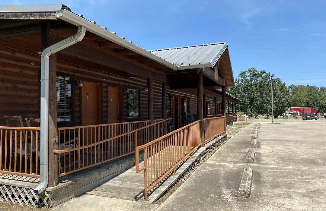 New Hochatown Lodge-1