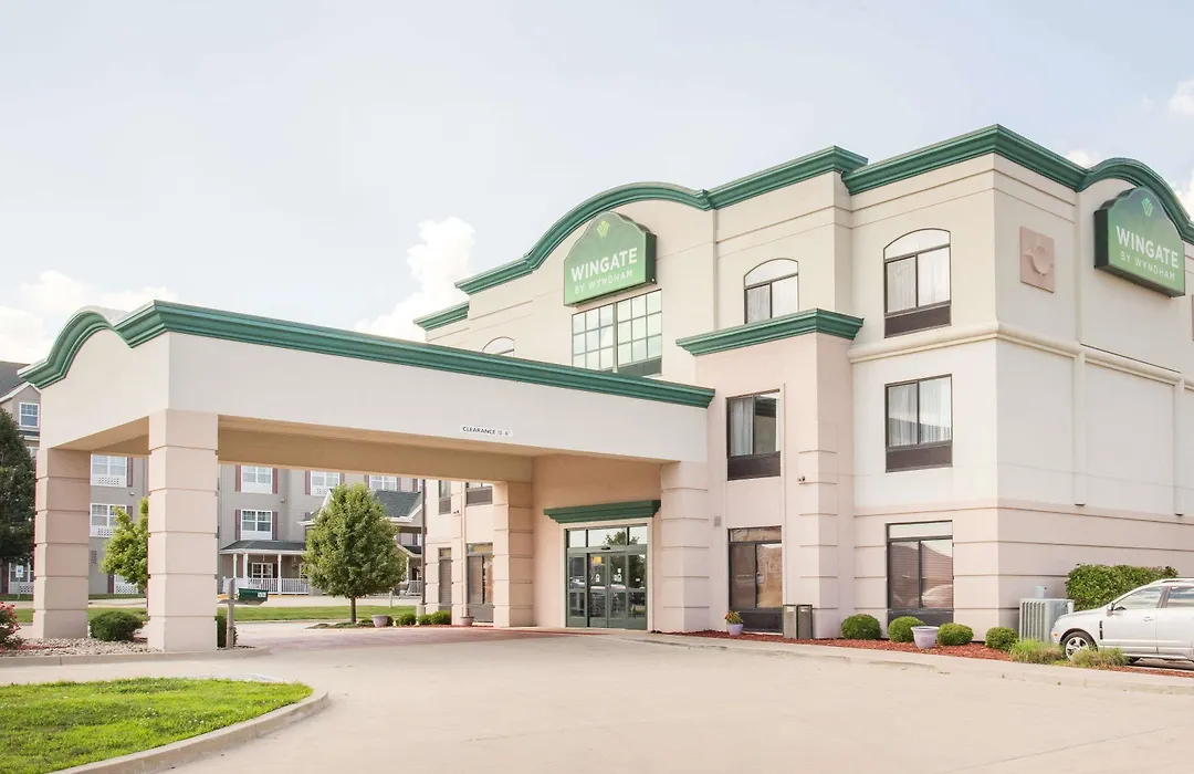 Best Western Plus Champaign/Urbana Inn-1