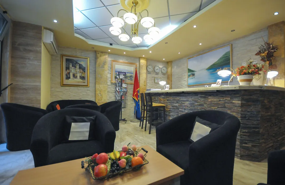 Hotel Oaza-1