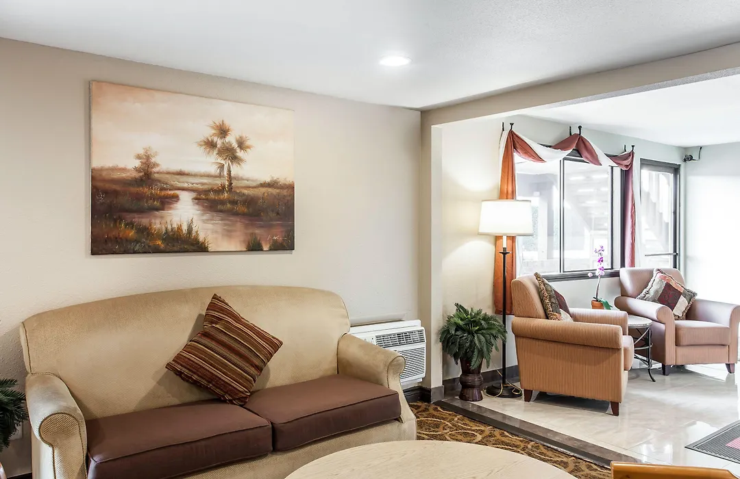 Econo Lodge Ellensburg Near University-1