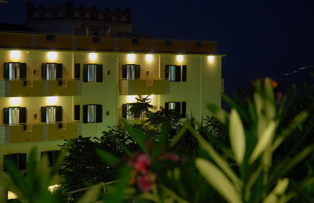 Hotel Solaria-1