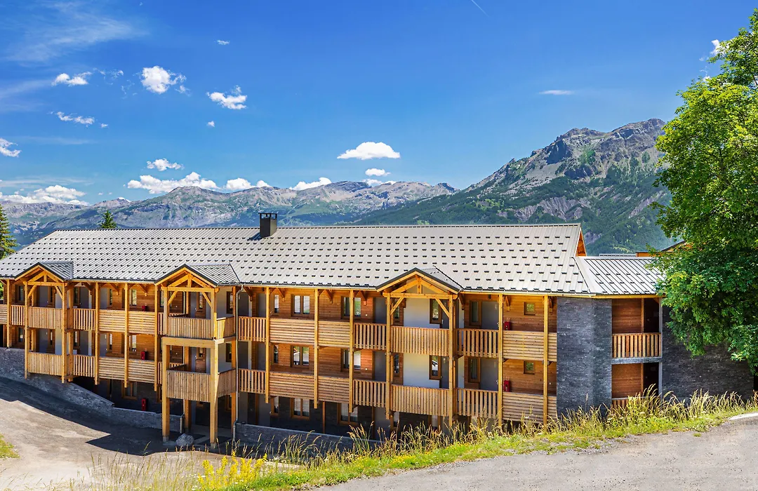 SOWELL RESIDENCES Pra Loup-1