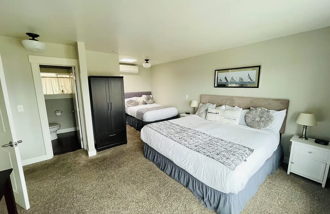Pleasant Inn-1