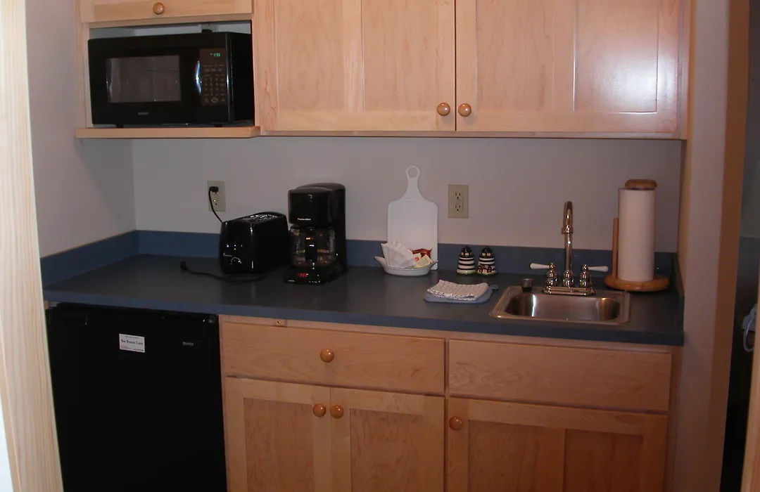 Sea Breeze Court-1