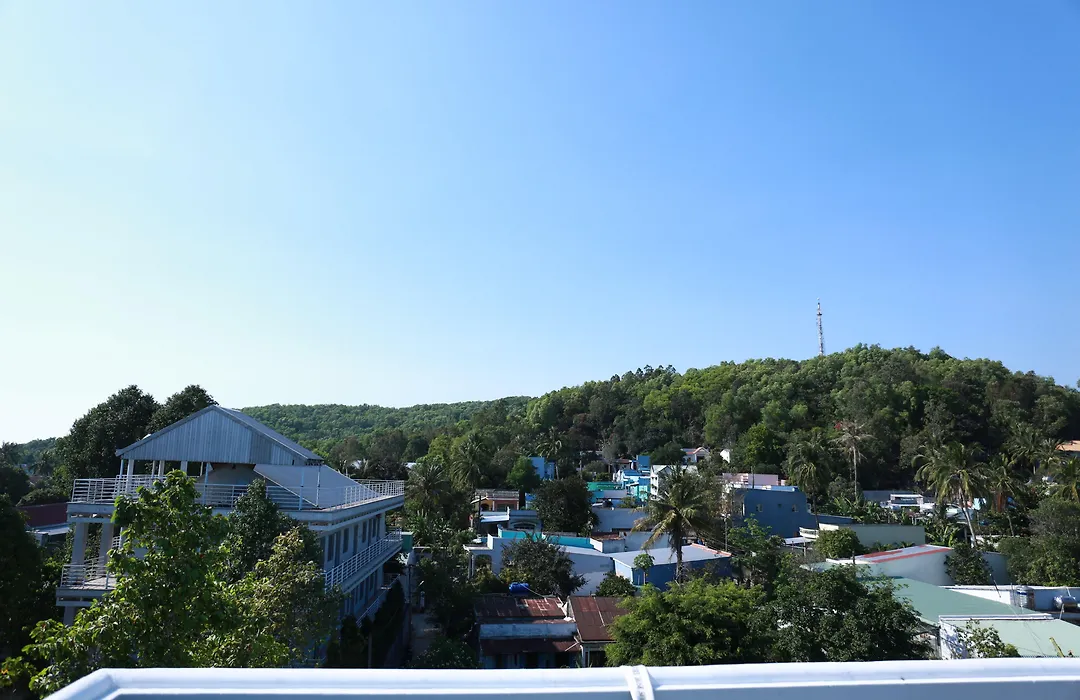 Lien Thong Hotel-1