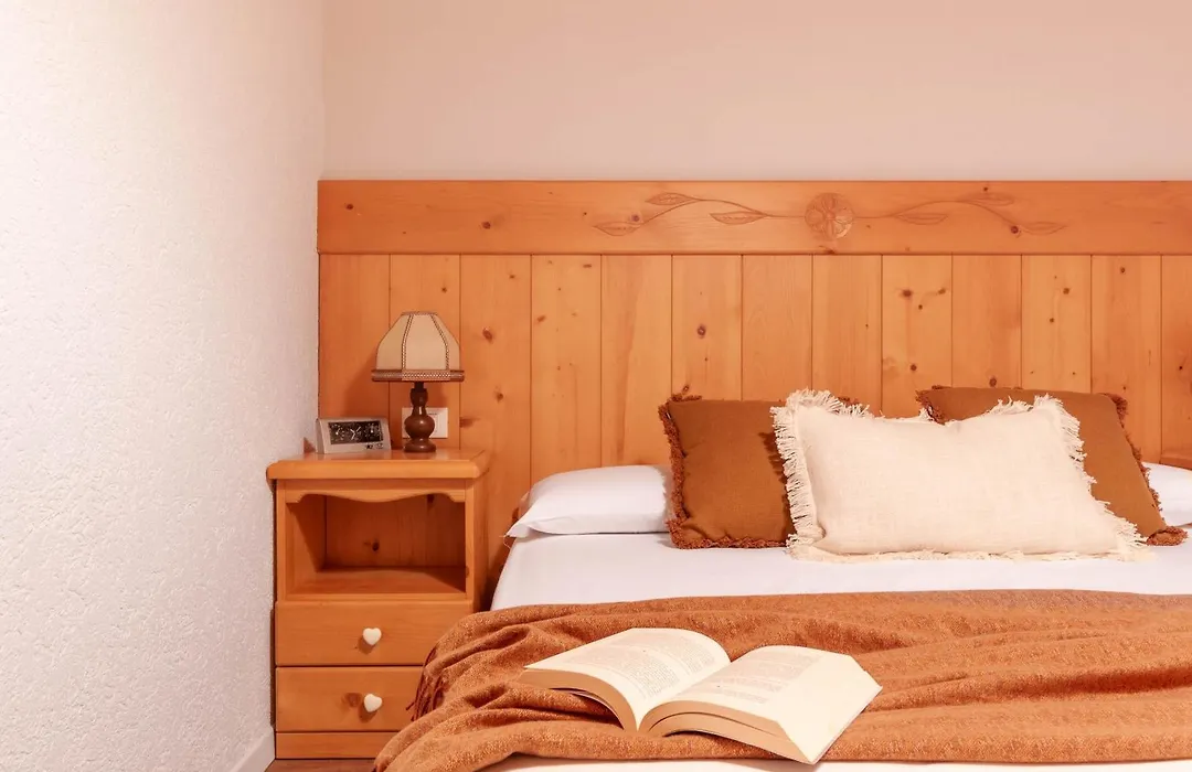 Macrillo Guest House-1