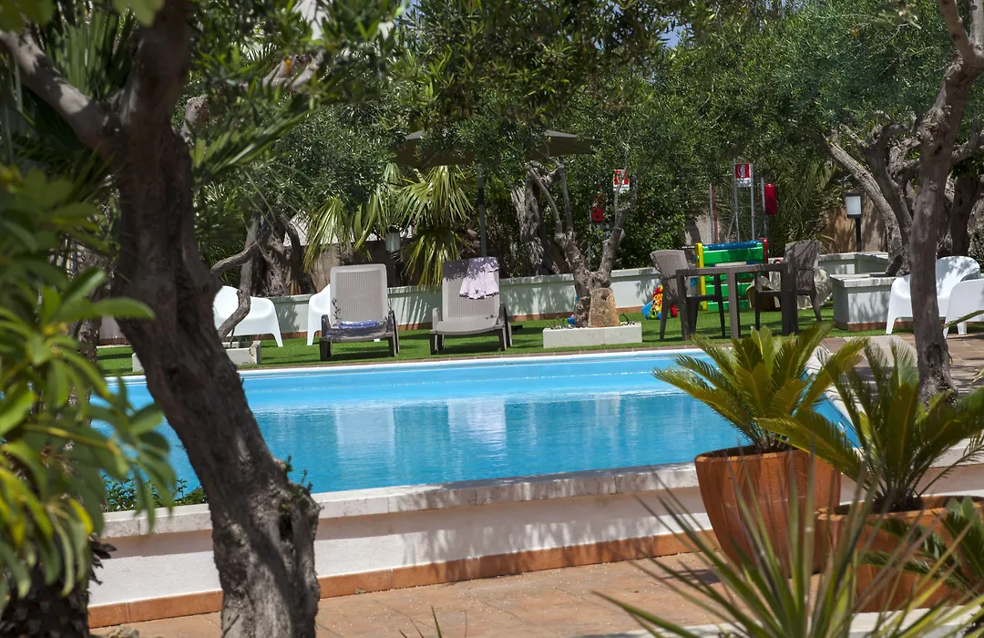 Hotel Achibea-1