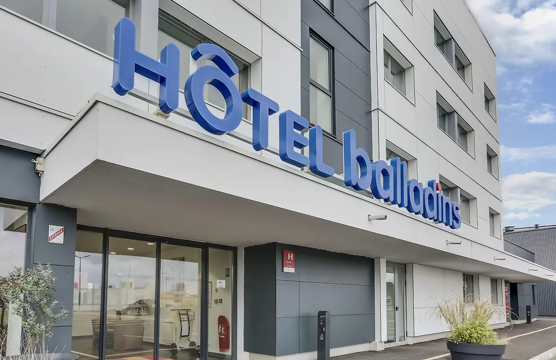 The Originals City, Hotel Caen Memorial-1